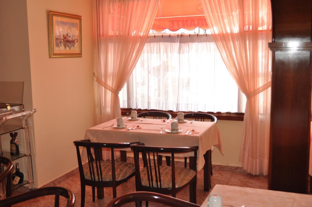 Hotel Pelayo อิสลา ภายนอก รูปภาพ