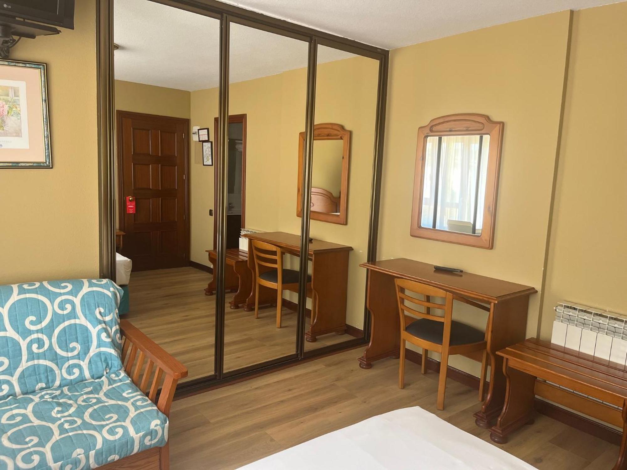 Hotel Pelayo อิสลา ภายนอก รูปภาพ